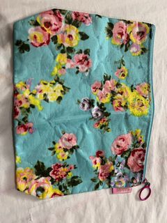 Snidel pouch