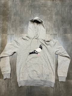 STAPLES HOODIE UNISEX (SMALL 20x28)