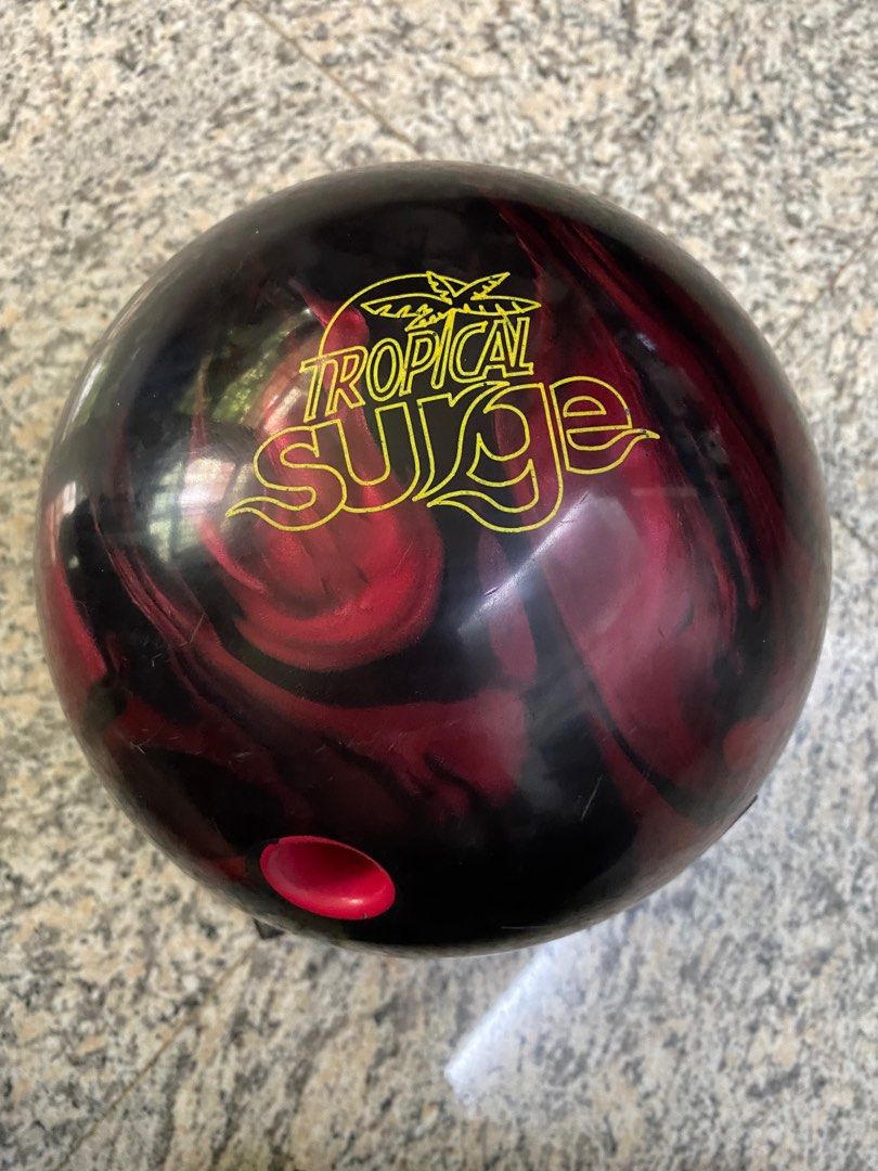 Storm Tropical Surge bowling ball, Sports Equipment, Sports & Games, Billiards & Bowling on