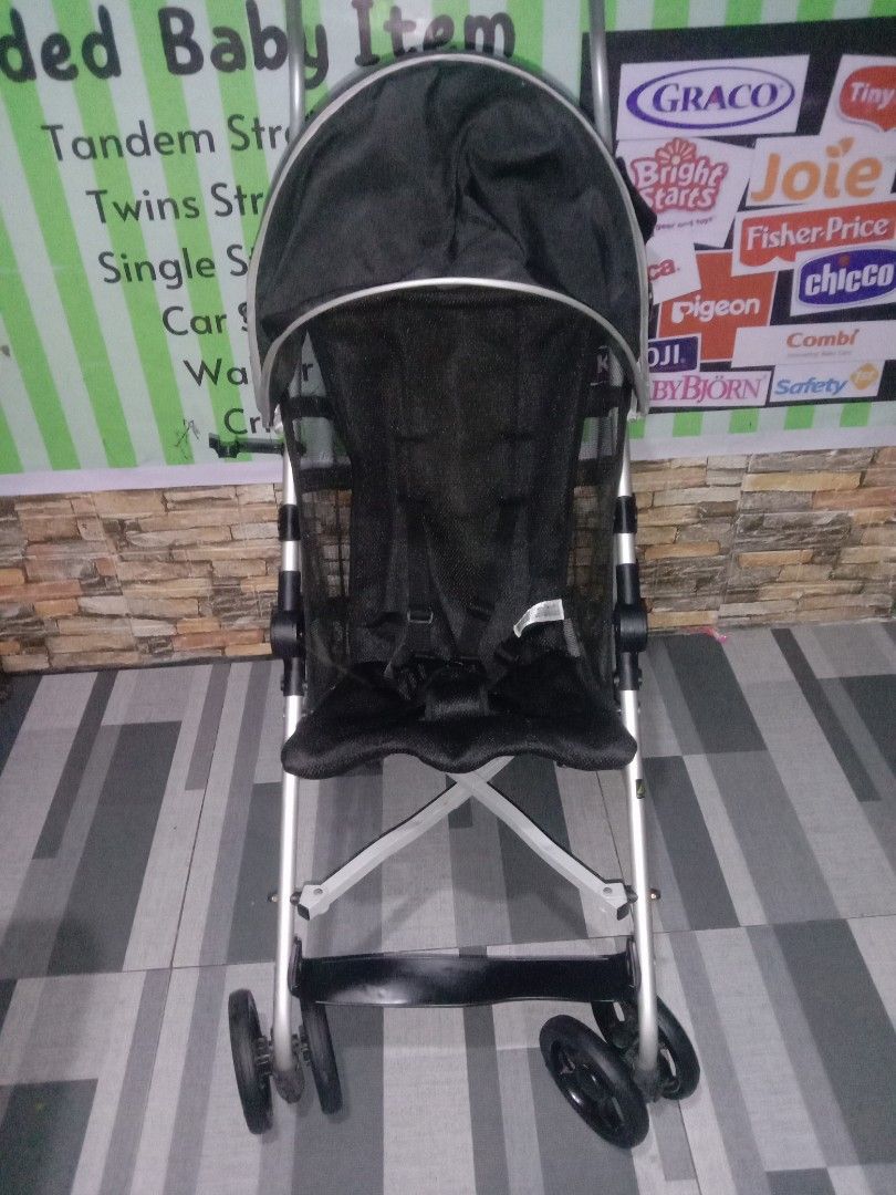 Umbrella type lightweight (Category: Strollers) located in Caloocan City. Submitted by Unicoijo02 (Listing ID 1245761799, Image 2). Description: umbrella type stroller lightweight.