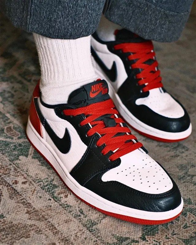 Air jordan 1 black toe new arrivals 213