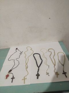 vintage "Scapular with 5 old Rosaries"/1970s+ era