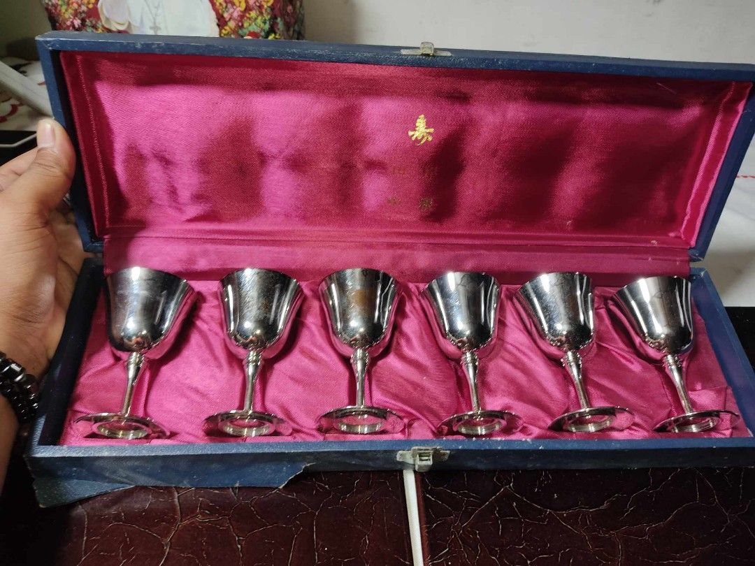 Vintage stainless shot cups (Category: Other Kitchenware & Tableware) located in Quezon City. Submitted by cmvbbell5 (Listing ID 1245639733, Image 1). Description: Vintage stainless Shot cups 6 pcs.