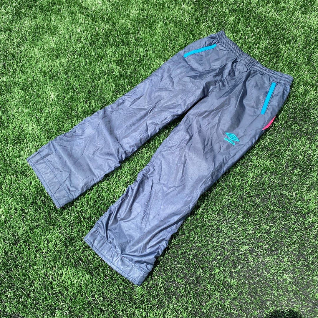UMBRO WOMENS TRACKSUIT Women s Fashion Bottoms Other Bottoms on