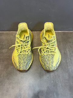 YEEZY (US5)