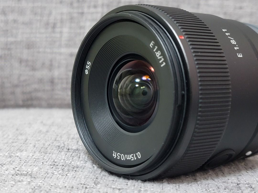 📸【售】 SONY E 11mm F1.8 (公司貨) SEL11F18 展現寬闊視野，讓你的