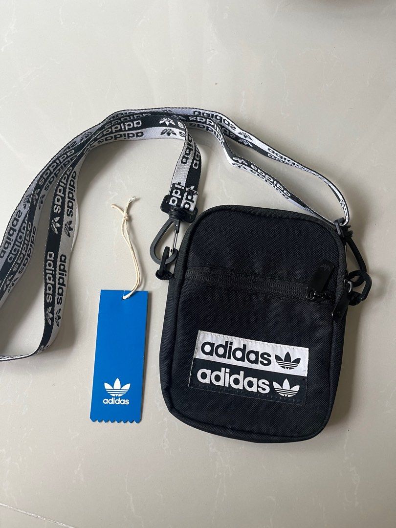Adidas festival store sling bag