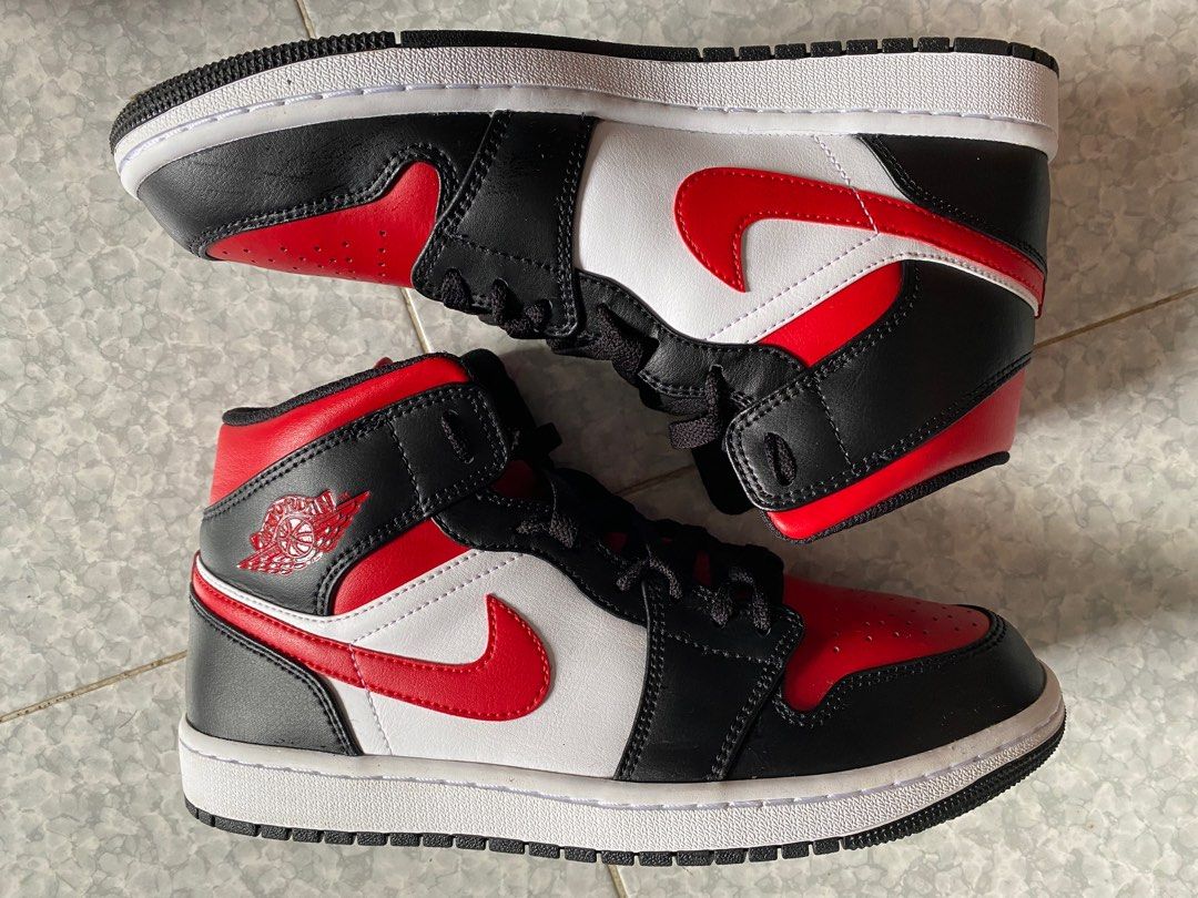 Air Jordan 1 Mid Bred Toe Men s Fashion Footwear Sneakers on