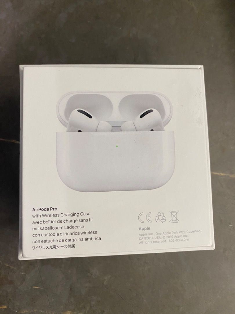 Airpods pro with wireless charging case (1st generation), 音響器材