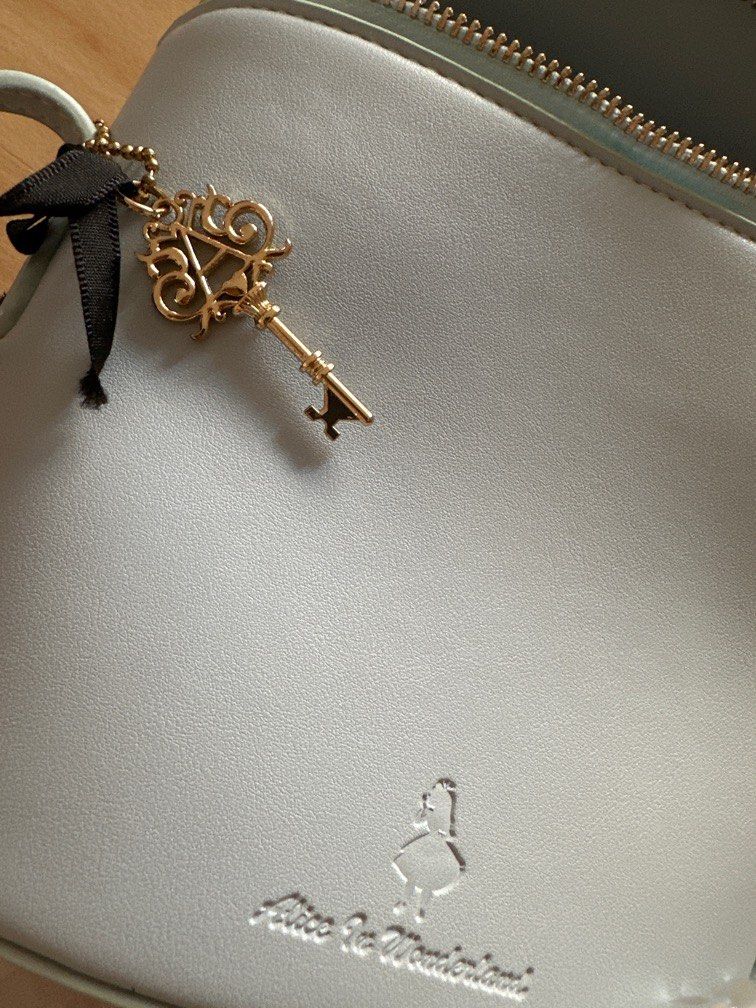 Alice and top wonderland bag