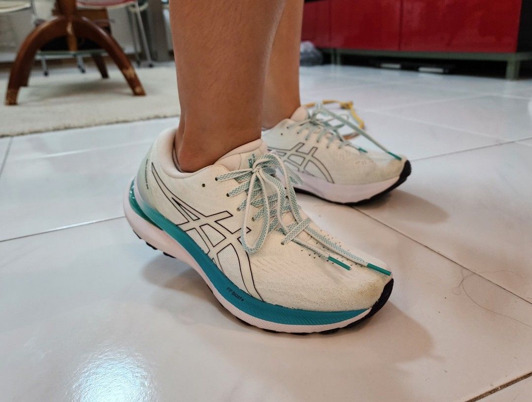 Asics top womens 39.5