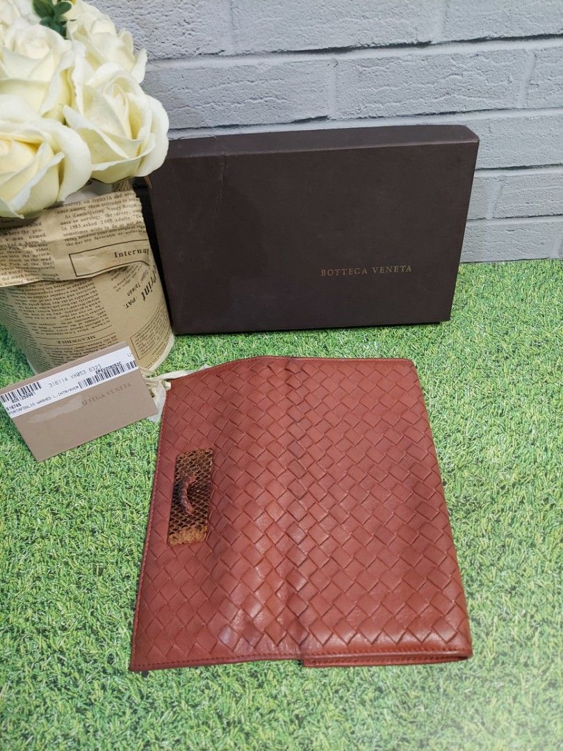 bottega veneta wallet outlet