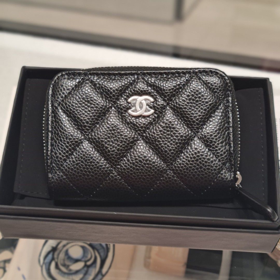 What Goes Around Comes Around Chanel Caviar Zip and Coin Purse