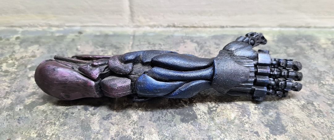 BAF SENTINEL RIGHT ARM - Marvel Legends Sentinels Series (Category: Figurines & Statues) located in Quezon City. Submitted by charliebrown_olx (Listing ID 1245793187, Image 3). Description: Item: X-MEN SENTINEL BAF RIGHT ARM FROM BLACK PANTHER Condition: Mint (WYSIWYG) TERMS & CONDITIONS: 1. C.O.D. Can meet buyers at - Del Monte Ave, Q.C. - Mla Memorial Park Sucat - Sundays 10am-11am 2. Shipping c/o buyer. 3. Prices are Final. 4. Respect the Ad. 