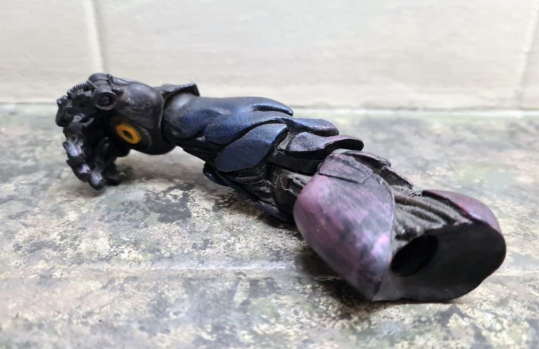 BAF SENTINEL RIGHT ARM - Marvel Legends Sentinels Series (Category: Figurines & Statues) located in Quezon City. Submitted by charliebrown_olx (Listing ID 1245793187, Image 2). Description: Item: X-MEN SENTINEL BAF RIGHT ARM FROM BLACK PANTHER Condition: Mint (WYSIWYG) TERMS & CONDITIONS: 1. C.O.D. Can meet buyers at - Del Monte Ave, Q.C. - Mla Memorial Park Sucat - Sundays 10am-11am 2. Shipping c/o buyer. 3. Prices are Final. 4. Respect the Ad. 