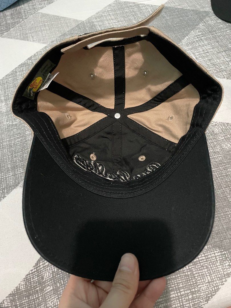 bass pro shop cap, Men's Fashion, Watches & Accessories, Caps & Hats on  Carousell