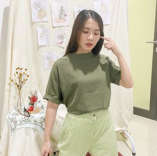 Blouse wanita hijau