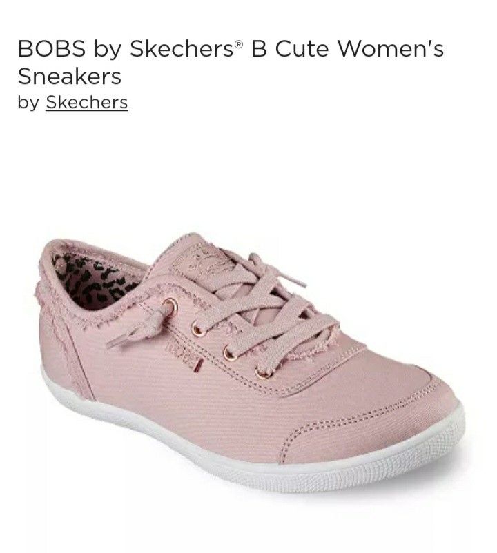 Bobs sneakers (Category: Sneakers) located in Quezon City. Submitted by crisnav (Listing ID 1245919548, Image 1). Description: never used. sinukat lang. Di kasi kasya . Mali size ng nagbigay from USA. US7 nakalagay sa loob as size bilhin niyo na sayang naman wala gagamit.