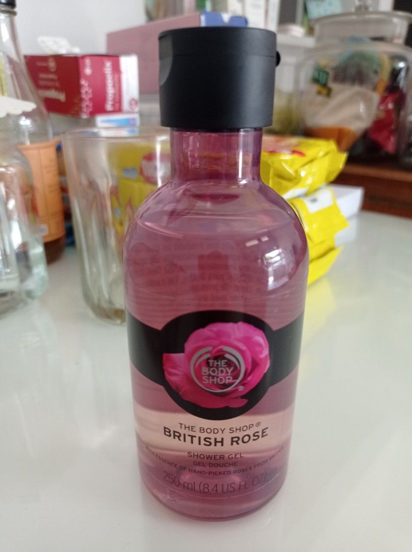 Body shop shower gel dan shower cream on Carousell