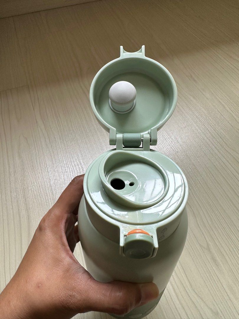 BOLOLO portable milk warmer with super fast charging