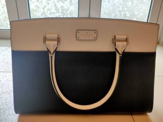 (Category: ) located in . Submitted by weiann2 (Listing ID 1245823724, Image 1). Description: .