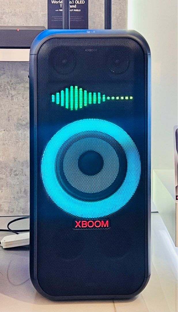 Comprá Speaker Portátil LG XBOOM XL7S Bluetooth 250 W - Envios a todo el  Paraguay