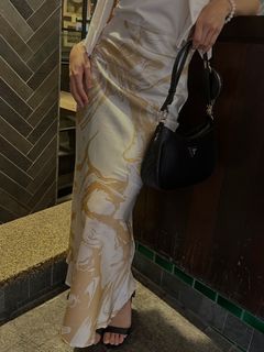 (Category: ) located in . Submitted by rs.apparel (Listing ID 1244458287, Image 1). Description: .