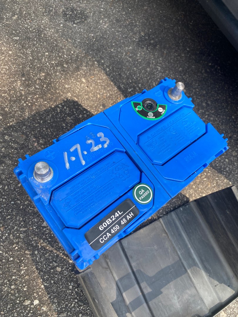 Car battery, Car Accessories, Electronics & Lights on Carousell