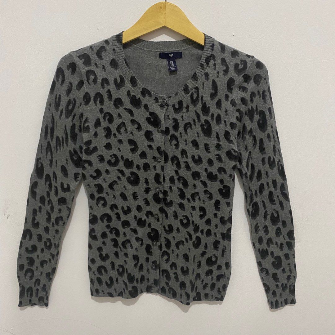 Gap shop leopard cardigan