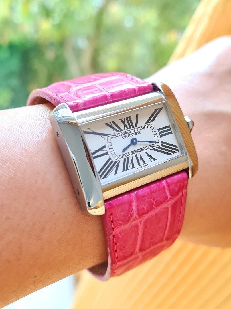 Cartier tank divan store