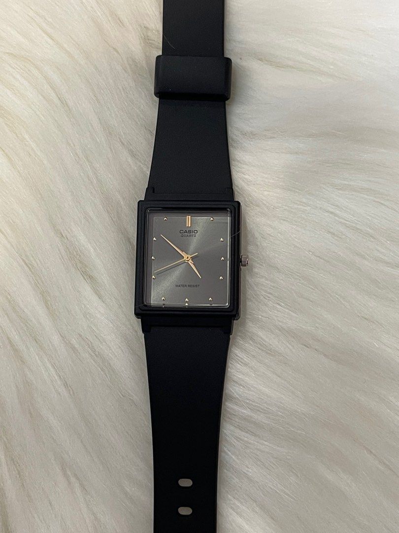 Casio discount hand watch