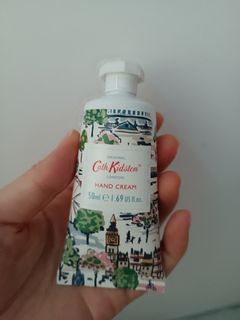 （分類：）位於 。 由 clareyk 提交（商品編號 1245881567，圖片 1）。簡介： 。