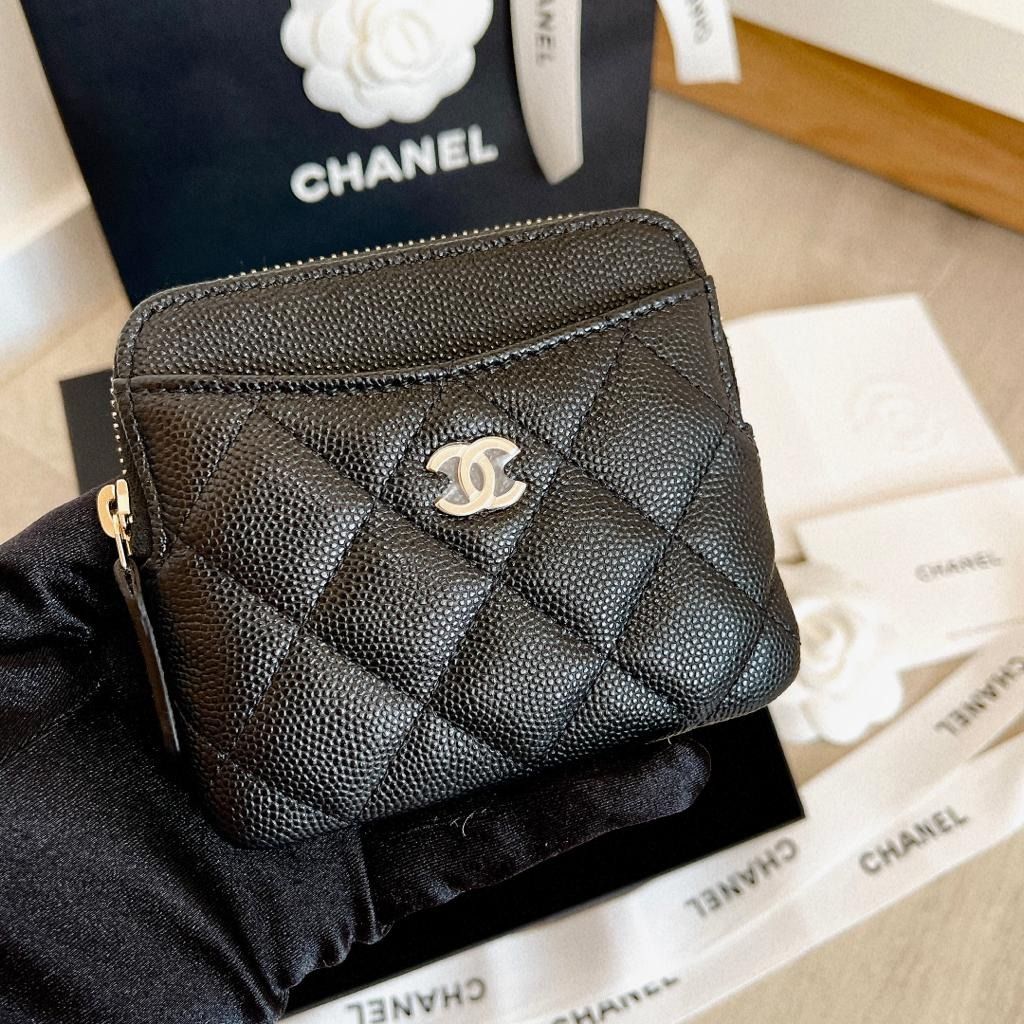 Chanel Classic Short Zipper Wallet Coin Purse Wallet Caviar GHW AP2061,  Luxury, Bags & Wallets on Carousell