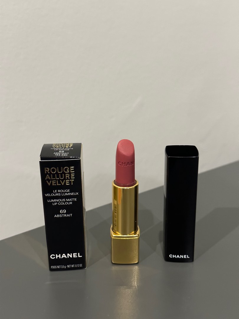 Chanel Rouge Allure Velvet Lipstick in 69 Abstrait