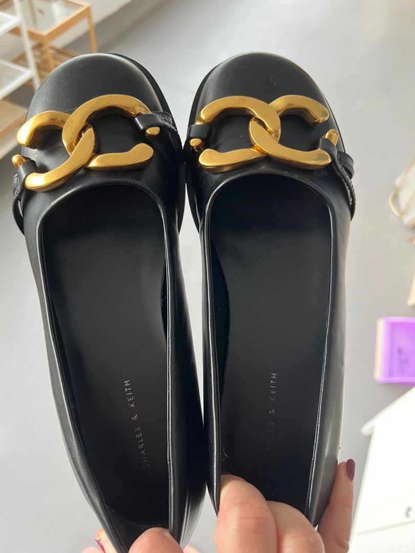 Gold chain loafers sale