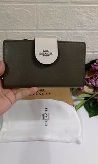 （分類：）位於 。 由 myitems35 提交（商品編號 1245955692，圖片 1）。簡介： 。
