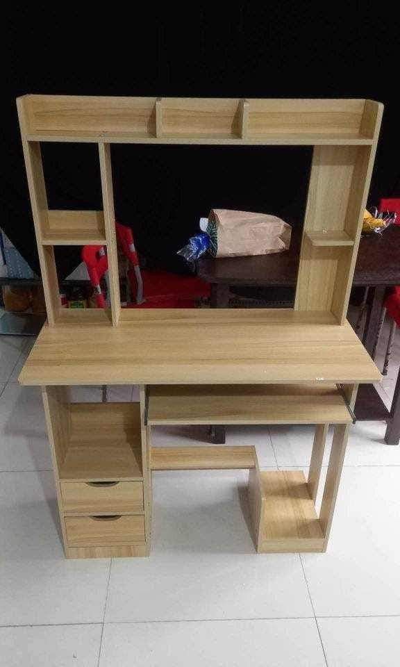 COMPUTER DESK TABLE WITH CABINET DRAWER (Category: Tables & Sets) located in Manila. Submitted by redonlineshop (Listing ID 1245857726, Image 1). Description: COMPUTER DESK TABLE WITH CABINET DRAWERS ✔️size-90X40x132CM ₱1,650 ON HAND BRAND NEW Accept Gcash payment/COD Same day delivery + Delivery Fee.