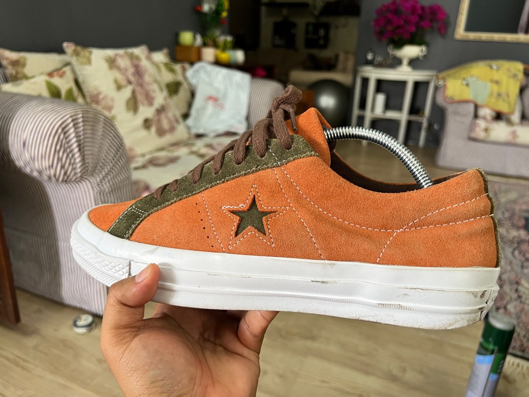 Converse orange suede online