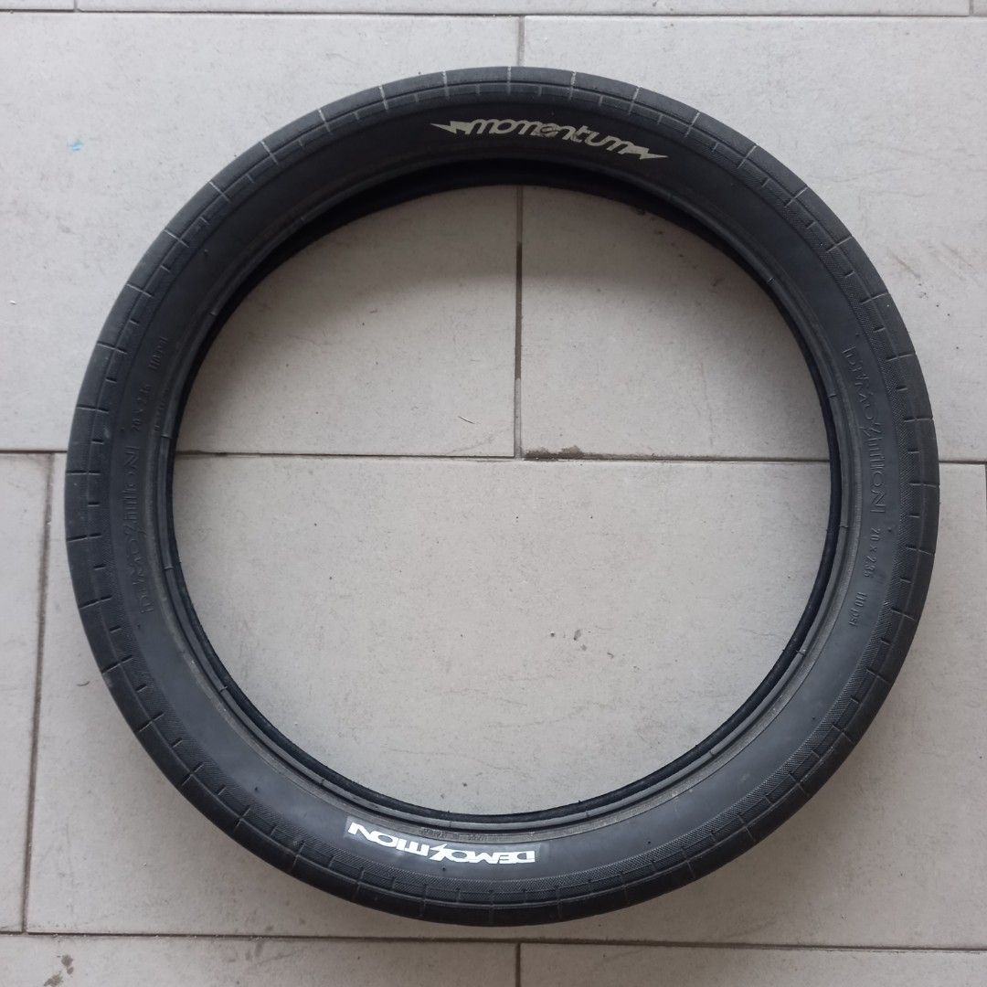Demolition Momentum Tire, Sports Equipment, Bicycles & Parts, Bicycles on Carousell