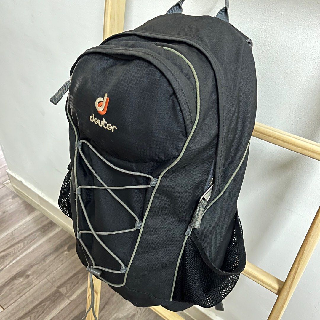 Deuter Gogo Original Backpack 25L for Light Daily Commuting