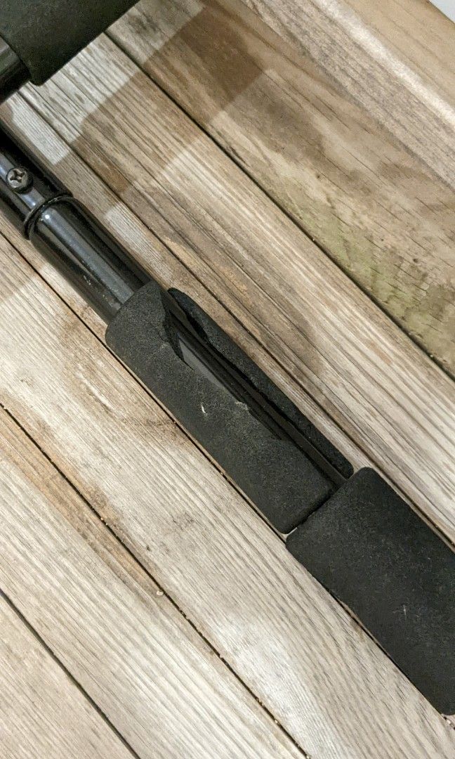 Door frame pull up bar, Sports Equipment, Exercise & Fitness, Toning & Stretching Accessories on