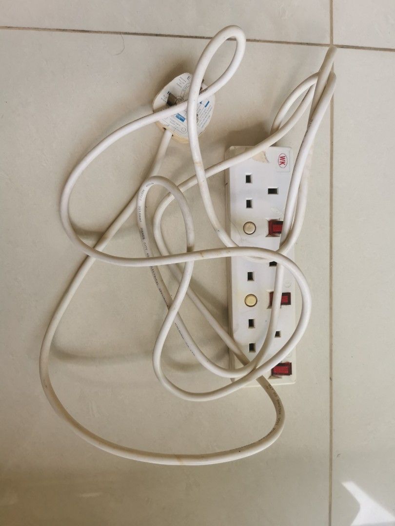 Extension Socket (Category: Electrical, Adaptors & Sockets) located in Singapore. Submitted by catwalk233 (Listing ID 1245867811, Image 2). Description: All plugs working well. 2 plugs: $4 3 plugs: $6 5 plugs: $8.