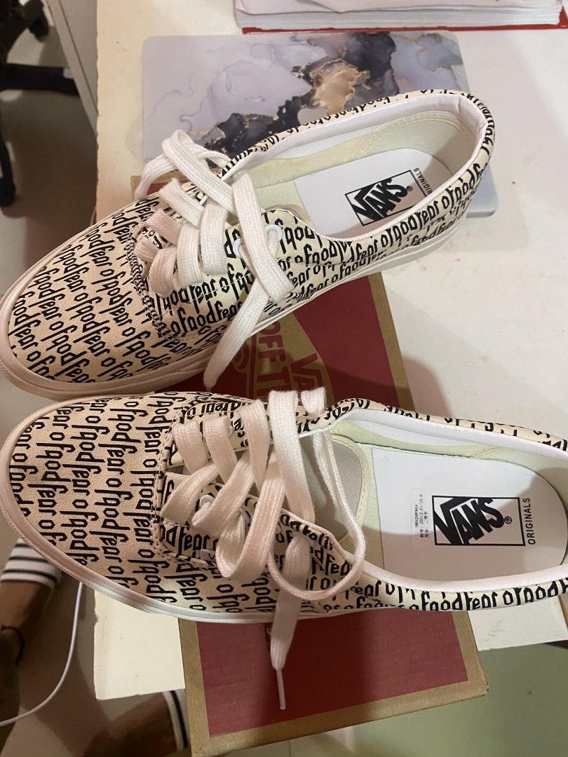 Vans fear online of god retail