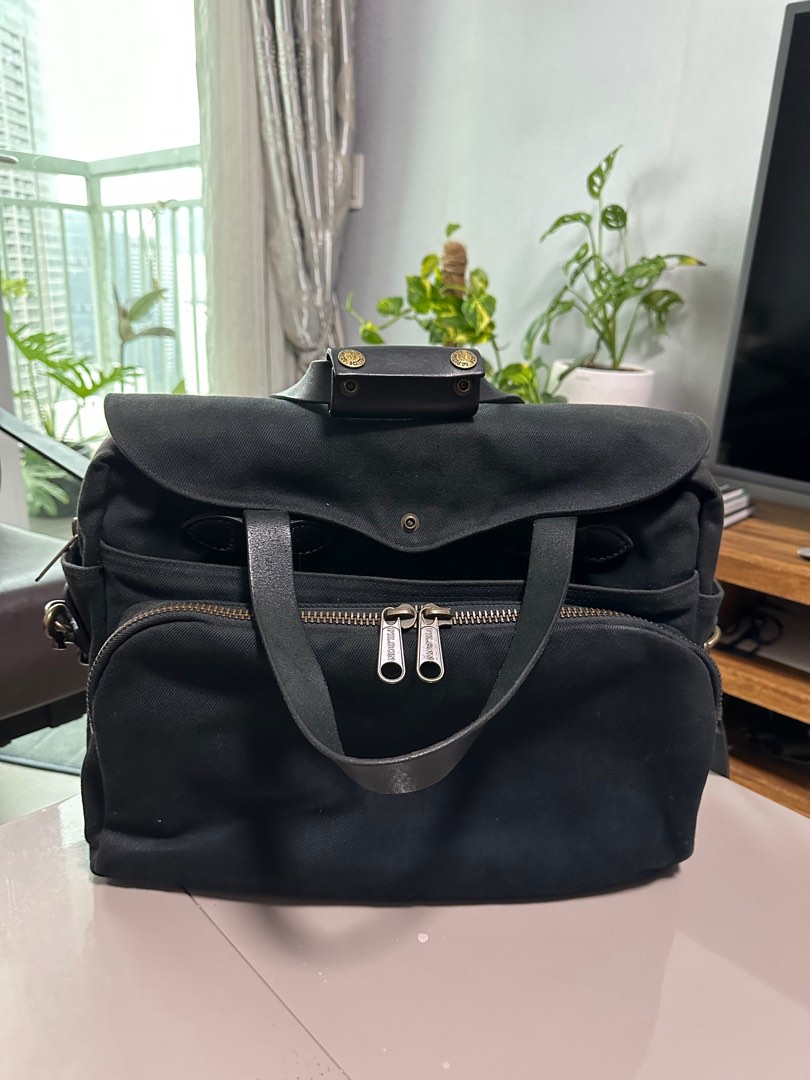 Filson Padded Computer Briefcase Navy Rugged Twill, Men's Fashion