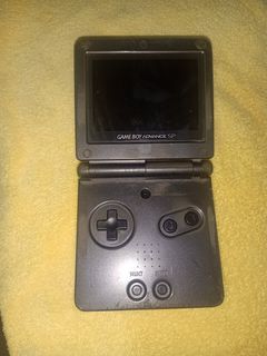 Gameboy Advance SP, AGS-101