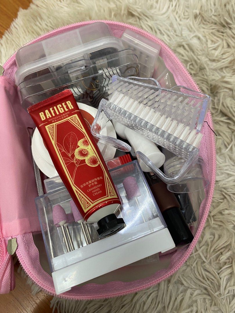 GEL NAIL SET (Category: Hands & Nails) located in Manila. Submitted by _nancyh_ (Listing ID 1245825793, Image 2). Description: it comes with : - nail bits - nail drill (high quality worth 2k) - builder gel - nail extension tools - brushes - nail glue - hand lotion - bag RFS: not interested anymore for this super steal na:))) RFS : not my passion anymore .