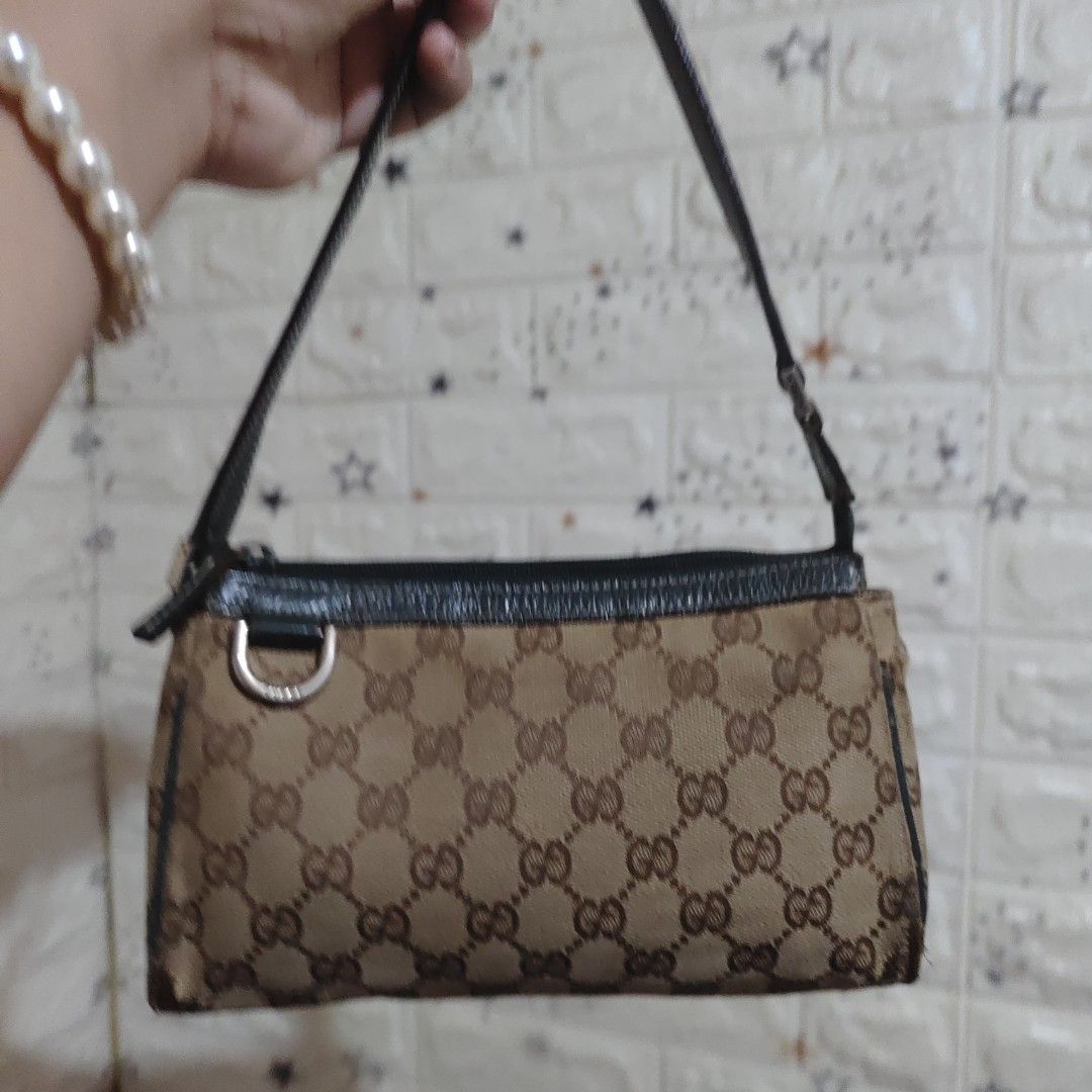 Gucci Controllato, Luxury, Bags & Wallets on Carousell