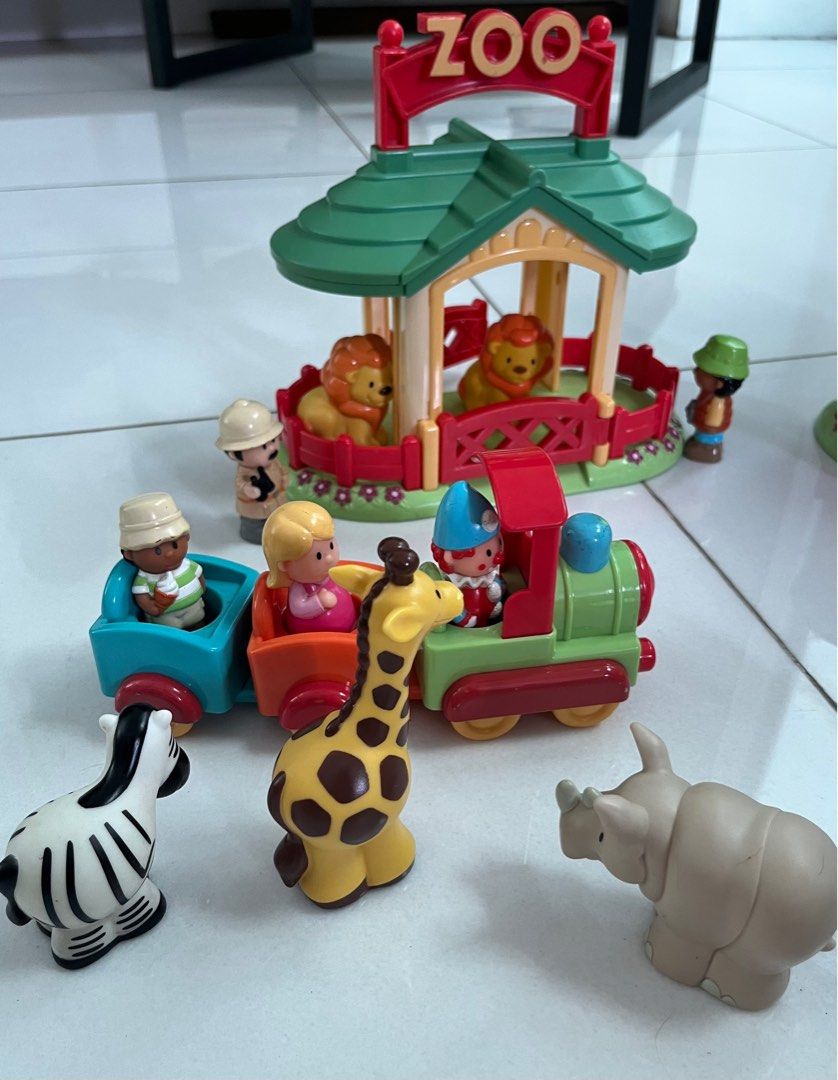 Happyland zoo set on sale