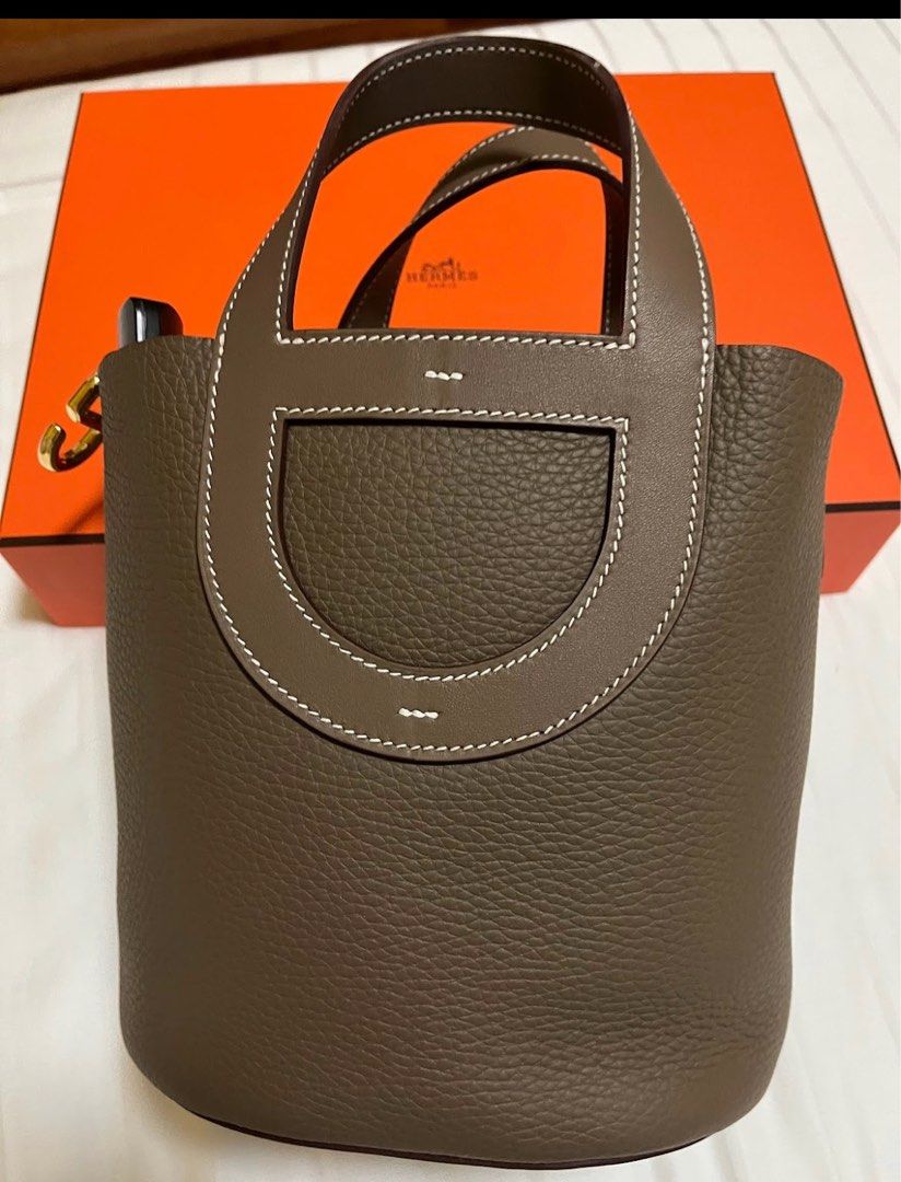 Cheapest in market ‼️Hermes in the loop 18 etoupe stamp B