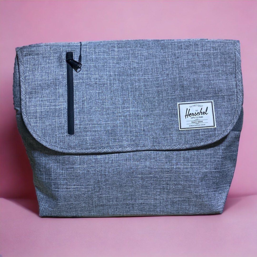 Herschel odell messenger online bag